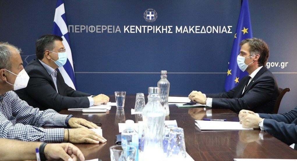 Τρεις κοινές πρωτοβουλίες για την αντιμετώπιση της πανδημίας του κορονοϊού ανακοίνωσαν οι Α. Τζιτζικώστας και Π. Αρκουμανέας