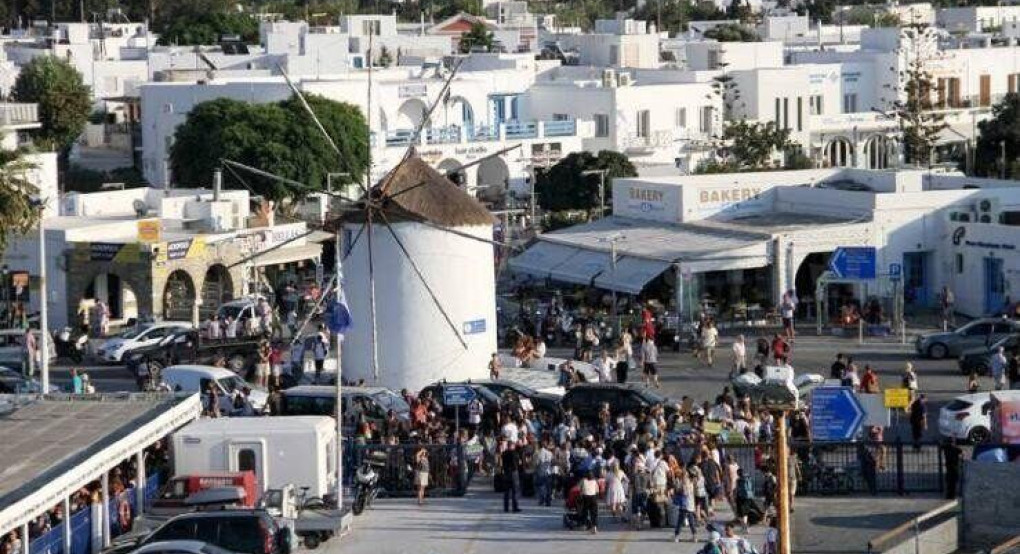 Δήμαρχος Αντιπάρου: «Δεν ξέρουμε πόσα κρούσματα έχουμε, νομίζω ότι στοχοποιηθήκαμε» (Video)