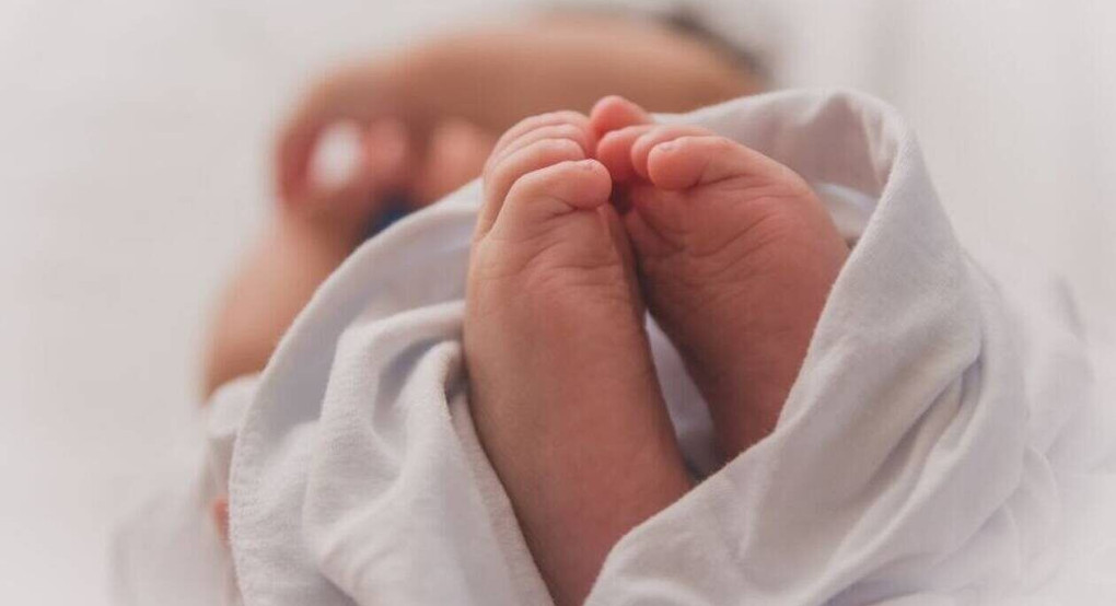 Πέθανε με το μπιμπερό στο στόμα το 4 μηνών βρέφος