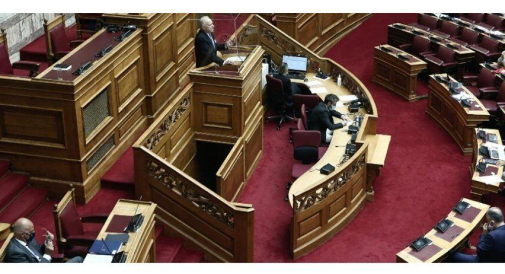 Πέρασε από τη Βουλή η συμφωνία για την ΑΟΖ 