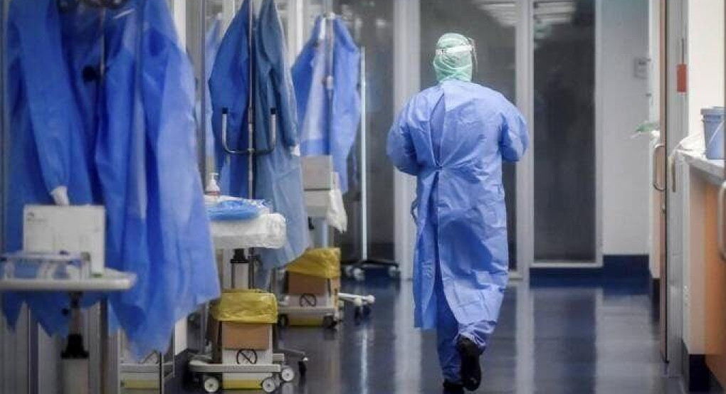 Κορωνοϊός: Στους 236 οι νεκροί, κατέληξε 72χρονος