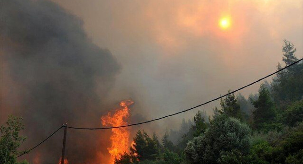 Υψηλός κίνδυνος εκδήλωσης πυρκαγιάς σήμερα σε Θεσσαλονίκη και Χαλκιδική