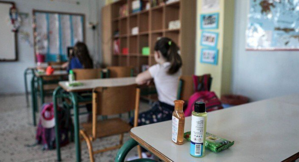 Κεραμέως: Τι θα γίνει σε περίπτωση κρούσματος κορωνοϊού σε σχολείο -Ποιοι θα φορούν μάσκες 