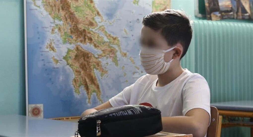 Εισαγγελική παρέμβαση για τις απειλές κατά εκπαιδευτικών για τις μάσκες