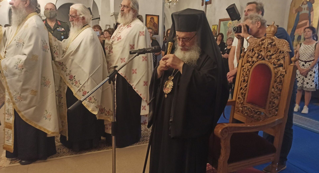 Αρχιερατικός Εσπερινός στην Κωνσταντία 