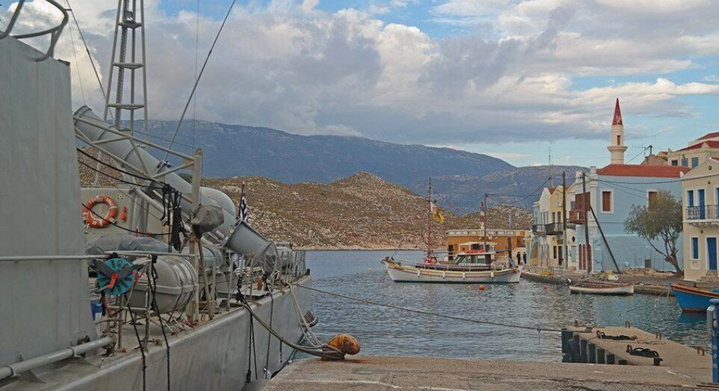 Ελληνοτουρκικά - Νέες προκλήσεις από Τουρκία: Η Γενί Σαφάκ γράφει για «δικαίωμα επέμβασης» στο Καστελόριζο