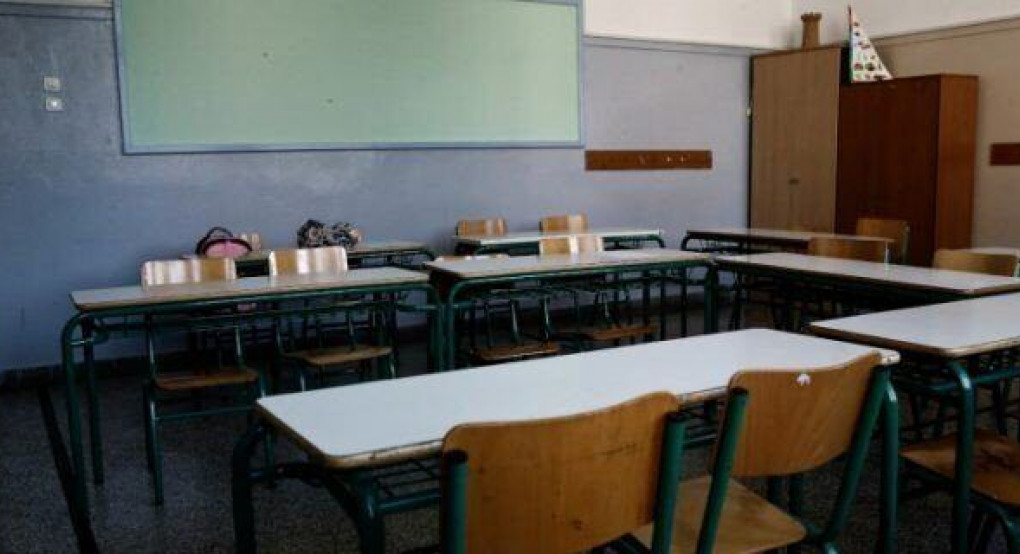 Πρόεδρος της ΔΟΕ: Δάσκαλοι δέχονται απειλητικές επιστολές από γονείς για τις μάσκες 