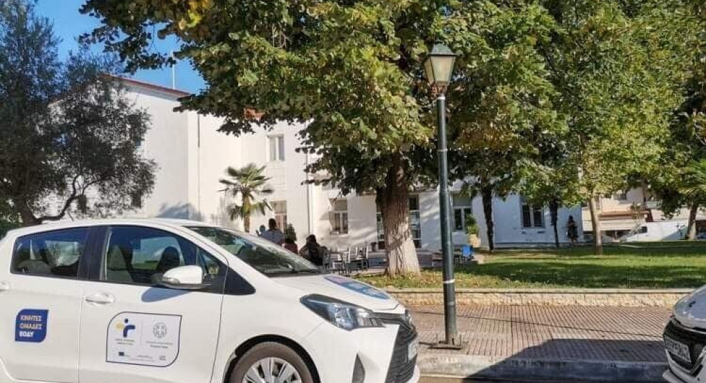 Συμβαίνει τώρα: Κλιμάκιο του ΕΟΔΥ στη Σκύδρα 