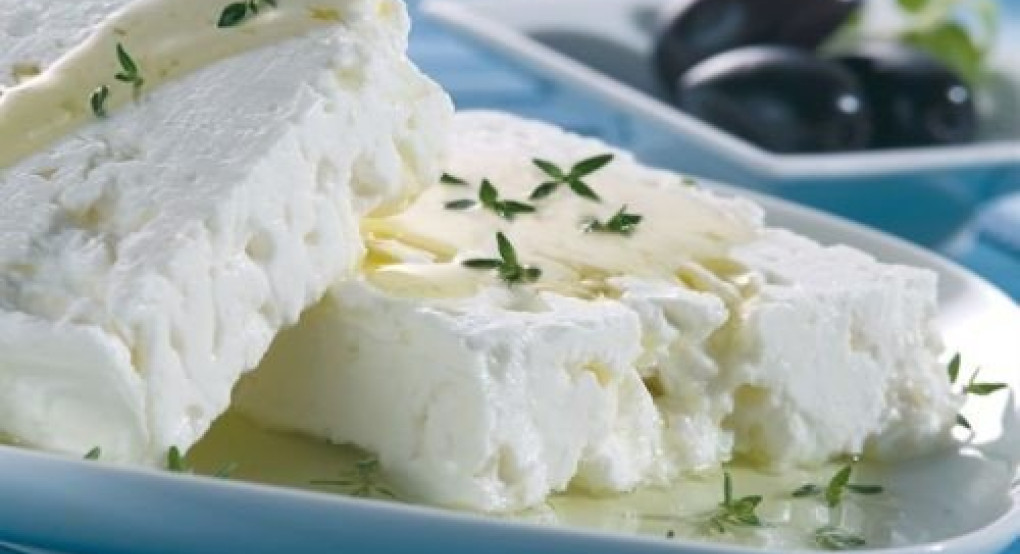 ΑΚΚΕΛ: Η φέτα κινδυνεύει — όχι από τον εμβολιασμό, αλλά από την απώλεια της ταυτότητάς της