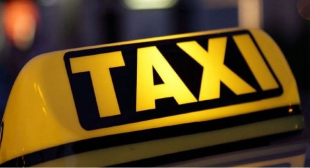 Πωλείται ΤΑΧΙ με έδρα την Έδεσσα Πωλείται ΤΑΧΙ με έδρα την Έδεσσα