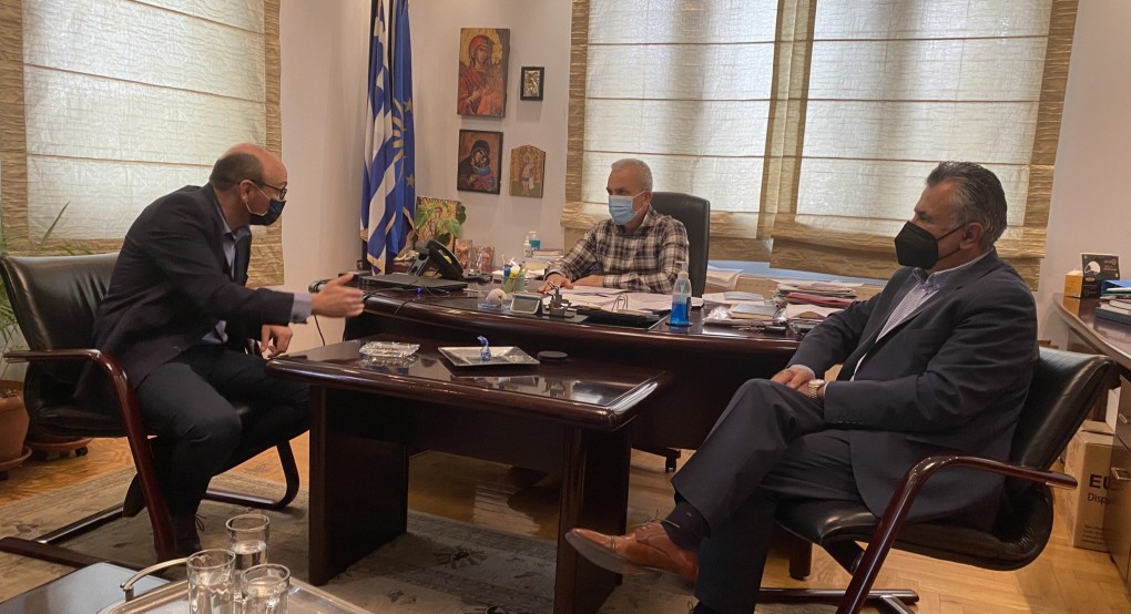 ΤΕΙ Σίνδου: Ξαφνική μεταφορά τριών τμημάτων στις Σέρρες! ΤΕΙ Σίνδου: Ξαφνική μεταφορά τριών τμημάτων στις Σέρρες!