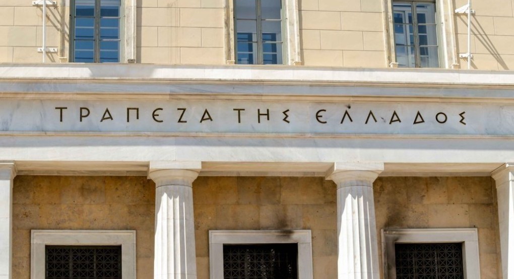 «Των οικιών ημών εμπιπραμένων, ημείς άδομεν» «Των οικιών ημών εμπιπραμένων, ημείς άδομεν»