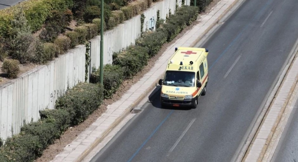 Θεσσαλονίκη: Καραμπόλα με πέντε οχήματα στην εθνική οδό – Δύο τραυματίες