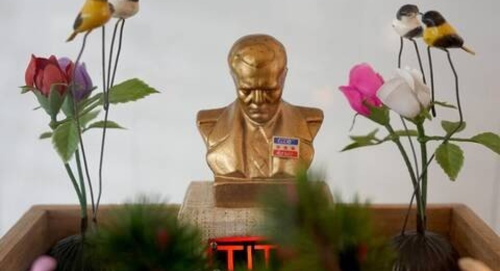 Πρώην Γιουγκοσλαβία: Χιλιάδες άνθρωποι τίμησαν τον Τίτο Πρώην Γιουγκοσλαβία: Χιλιάδες άνθρωποι τίμησαν τον Τίτο