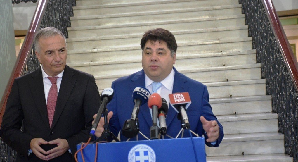 Συνάντηση Σταύρου Καλαφάτη με τον νέο Πρέσβη των Η.Π.Α. κ. Τζόρτζ Τσούνη Συνάντηση Σταύρου Καλαφάτη με τον νέο Πρέσβη των Η.Π.Α. κ. Τζόρτζ Τσούνη