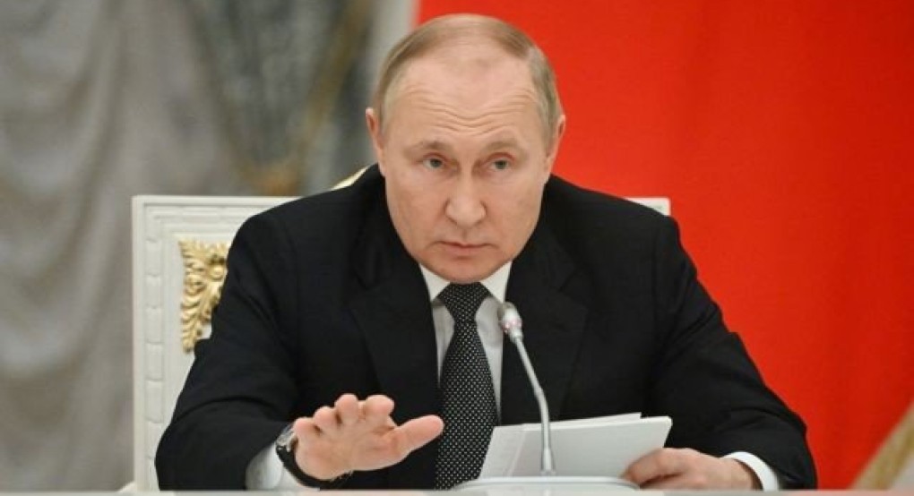 Ο πρόεδρος της Ρωσίας Βλαντίμιρ Πούτιν στην κατεχόμενη Μαριούπολη