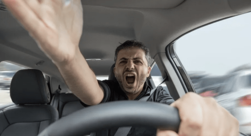 Το 91% των Ελλήνων οδηγών πιστεύει ότι για τα πάντα φταίνε οι άλλοι οδηγοί