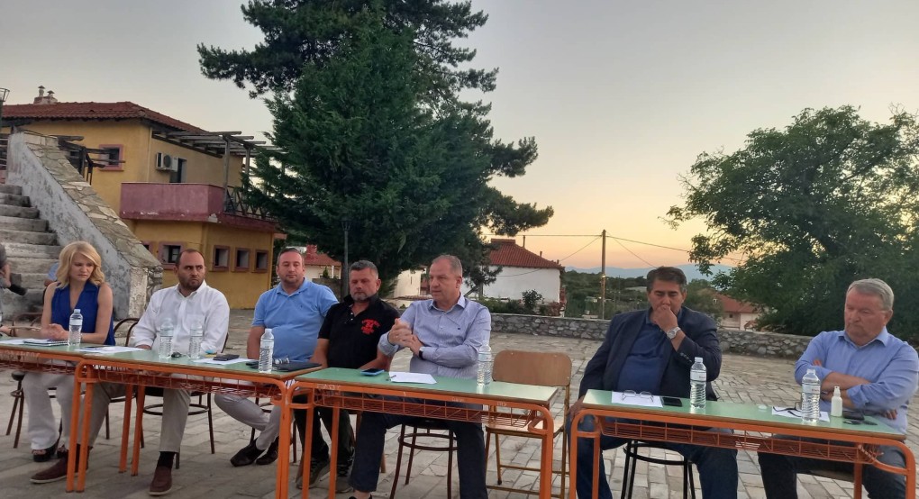 Kεράσι ώρα μηδέν: Ευρεία σύσκεψη στον Αρχάγγελο Αλμωπίας Kεράσι ώρα μηδέν: Ευρεία σύσκεψη στον Αρχάγγελο Αλμωπίας