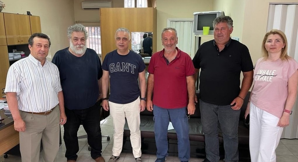 Τα αιτήματα των Πολυτέκνων δεσμεύθηκε να φέρει στη Βουλή ο Λάζαρος Τσαβδαρίδης Τα αιτήματα των Πολυτέκνων δεσμεύθηκε να φέρει στη Βουλή ο Λάζαρος Τσαβδαρίδης