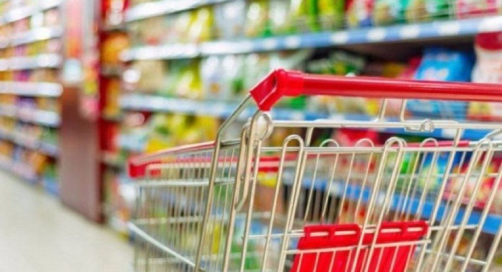 Βιομηχανίες τροφίμων: Μικραίνουν τις συσκευασίες, αλλά δεν ρίχνουν τις τιμές