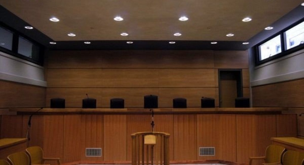 Τα 16 άτομα που δραστηριοποιούνταν στη διάπραξη διαρρήξεων οικιών, κλοπών οχημάτων, καθώς και κλοπών με τη μέθοδο της απασχόλησης