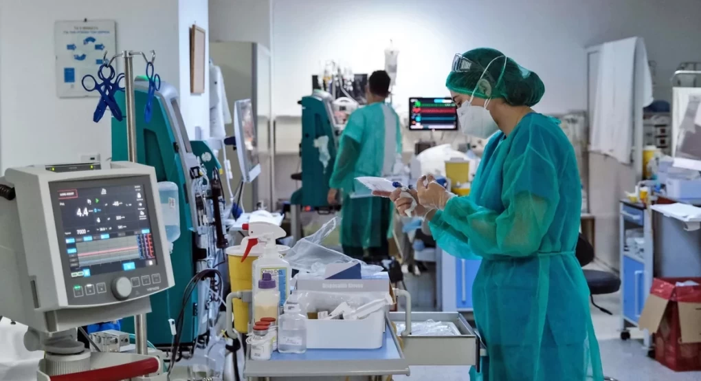 Επιστροφή υγειονομικών: γιατί κάποιοι «κάνουν τους Κινέζους»; Επιστροφή υγειονομικών: γιατί κάποιοι «κάνουν τους Κινέζους»;