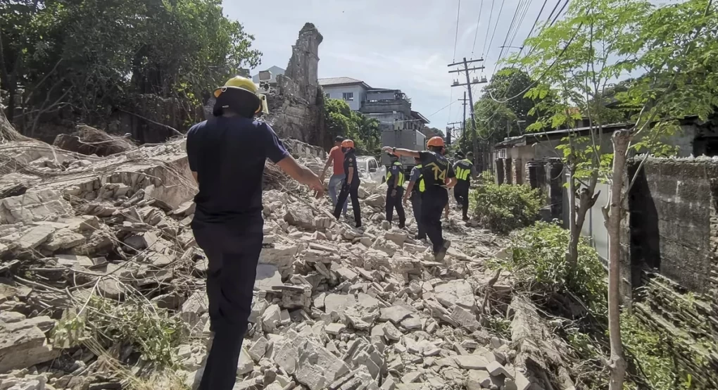 Εκατοντάδες μετασεισμοί στις βόρειες Φιλιππίνες: Ανάστατοι οι κάτοικοι κοιμήθηκαν έξω -Τουλάχιστον 15 νεκροί