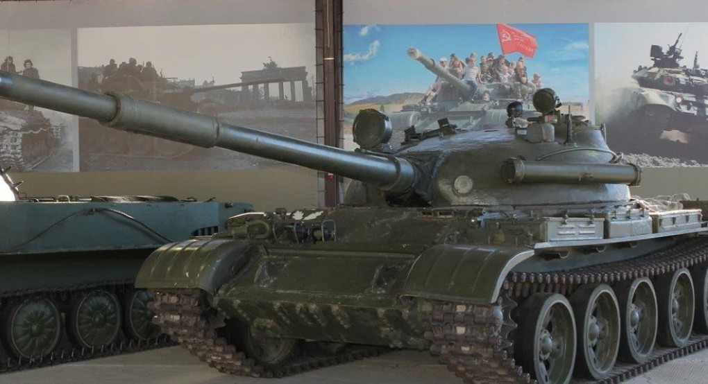Ουκρανία: Τα Σκόπια στέλνουν άρματα μάχης Τ-72