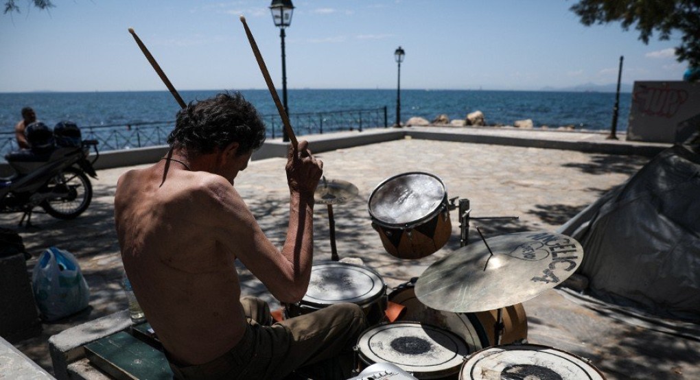 Παραλία δαγκωτό.. ψήφισαν οι Αθηναίοι στον δεύτερο γύρο των Αυτοδιοικητικών Εκλογών Παραλία δαγκωτό.. ψήφισαν οι Αθηναίοι στον δεύτερο γύρο των Αυτοδιοικητικών Εκλογών