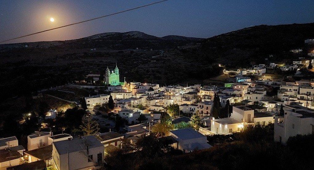 Πάρος: Χωρίς ρεύμα εδώ και 10 ώρες οι Λεύκες Πάρος: Χωρίς ρεύμα εδώ και 10 ώρες οι Λεύκες