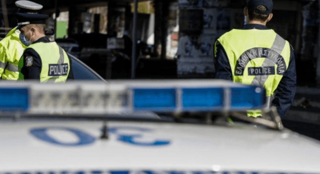 Αστυνομικοί καταγγέλλουν βουλευτή για απειλές μετά από πρόστιμο Αστυνομικοί καταγγέλλουν βουλευτή για απειλές μετά από πρόστιμο