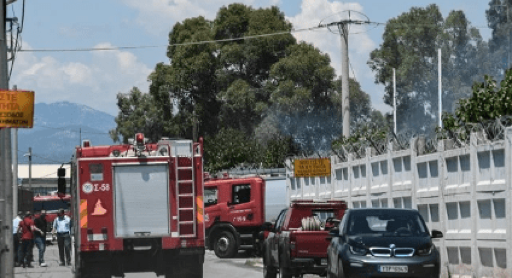 Ασπρόπυργος: Πυρκαγιά σε χαμηλή βλάστηση