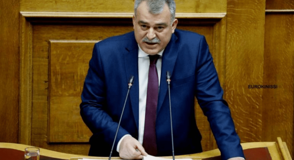 "Σε απόγνωση οι παραγωγοί συμπύρηνου ροδάκινου της χώρας" "Σε απόγνωση οι παραγωγοί συμπύρηνου ροδάκινου της χώρας"