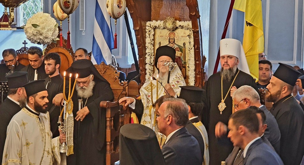 Μηνύματα ενότητας και κοινής συμπόρευσης από τον Οικουμενικό Πατριάρχη, τον αρχιεπίσκοπο Αθηνών και τον μητροπολίτη Κιέβου