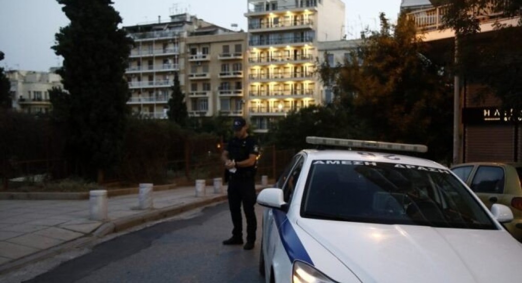 Χαλκιδική: Νέο περιστατικό οπαδικής βίας – Τρία άτομα «αντάλλαξαν» γροθιές σε πανηγύρι Χαλκιδική: Νέο περιστατικό οπαδικής βίας – Τρία άτομα «αντάλλαξαν» γροθιές σε πανηγύρι