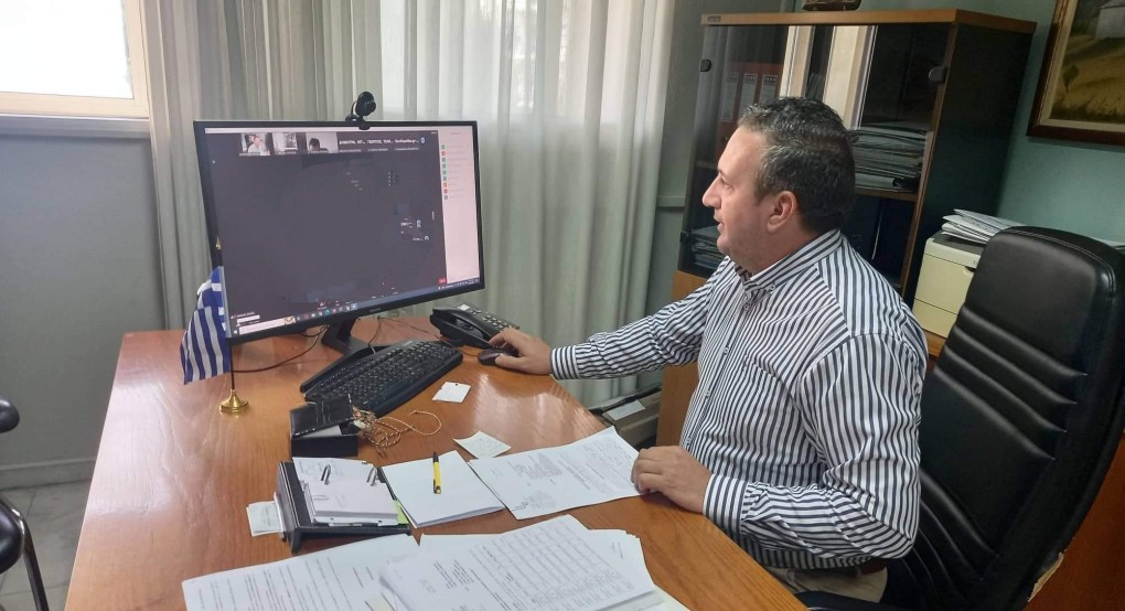 Χρήστος Μπάτσης: Δεν αφήνουμε χωρίς καύσιμα το εργοτάξιο Χρήστος Μπάτσης: Δεν αφήνουμε χωρίς καύσιμα το εργοτάξιο