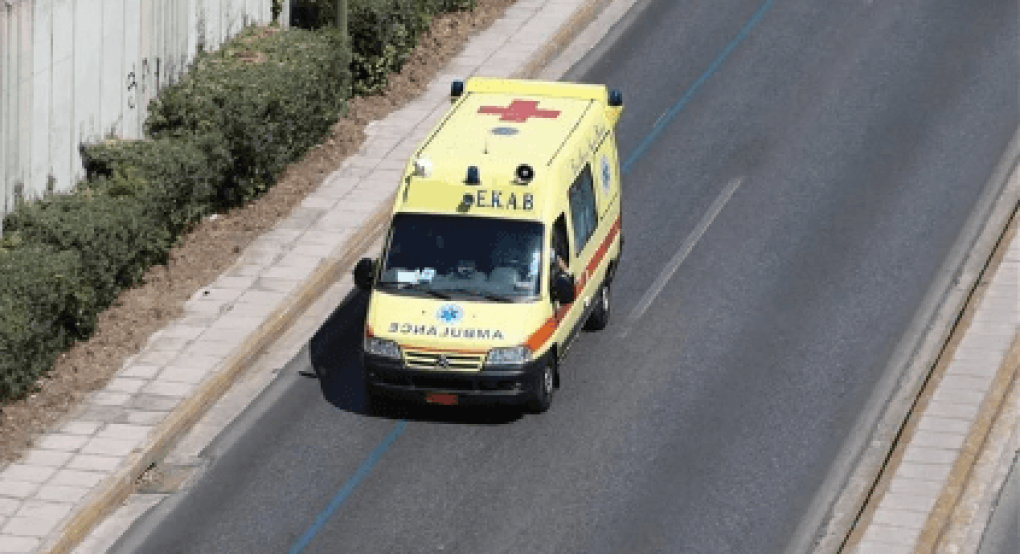 Θανατηφόρο τροχαίο στο Αίγιο: Ένας νεκρός και ένας τραυματίας Θανατηφόρο τροχαίο στο Αίγιο: Ένας νεκρός και ένας τραυματίας
