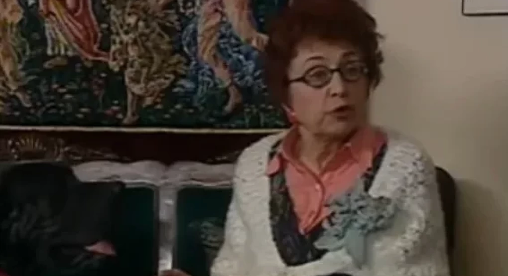 Η “Θεοπούλα” δεν ήθελε να πάρει μέρος στο “Παρά Πέντε” – Πώς πείστηκε Η “Θεοπούλα” δεν ήθελε να πάρει μέρος στο “Παρά Πέντε” – Πώς πείστηκε