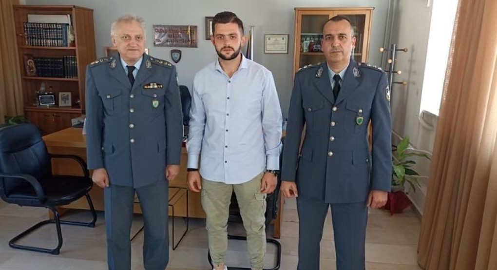 Ορκωμοσία ιδιώτη ως Ειδικός Φρουρός στην Ελληνική Αστυνομία για τα Πανεπιστήμια
