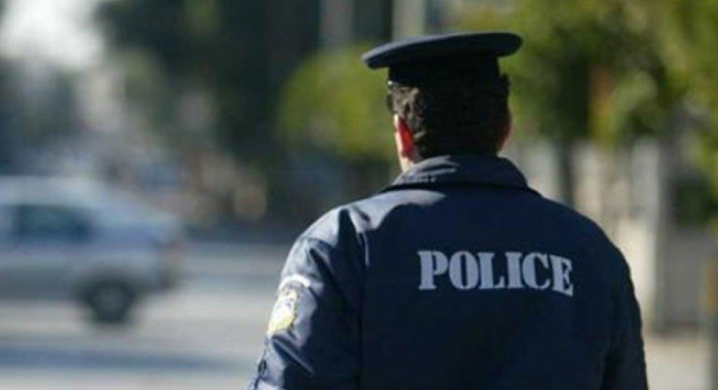 Εξαπάτησαν συνταξιούχο και του πήραν 80.000 ευρώ Εξαπάτησαν συνταξιούχο και του πήραν 80.000 ευρώ