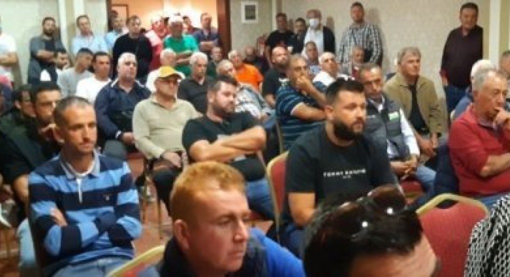 Η ΠΕΜ στηρίζει τους ροδακινοπαραγωγούς και καλεί σε μαζικό συλλαλητήριο στην Agrotica Η ΠΕΜ στηρίζει τους ροδακινοπαραγωγούς και καλεί σε μαζικό συλλαλητήριο στην Agrotica