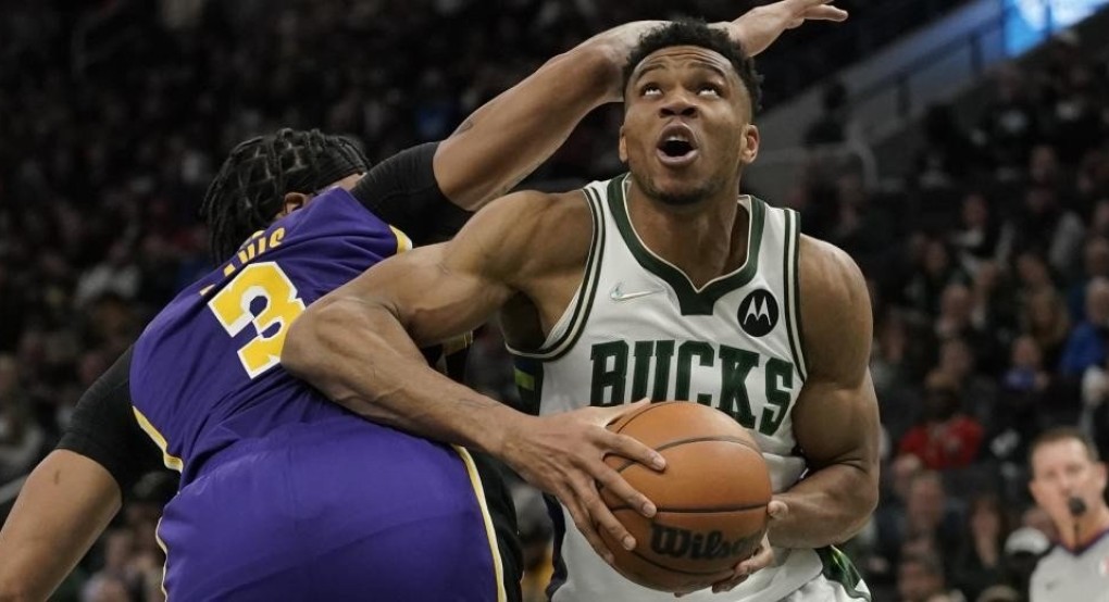 Κορυφαίος για το ESPN ο Γιάννης Αντετοκούνμπο στο NBA Κορυφαίος για το ESPN ο Γιάννης Αντετοκούνμπο στο NBA