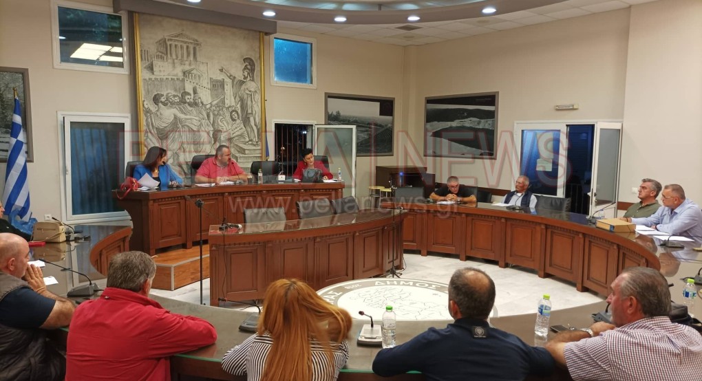 Σκύδρα: Η συνεδρίαση του ΔΣ της 20ης Σεπτεμβρίου και η στιγμή που η Δήμαρχος ζήτησε τον επικεφαλή της αντιπολίτευση να πάρει θέση Σκύδρα: Η συνεδρίαση του ΔΣ της 20ης Σεπτεμβρίου και η στιγμή που η Δήμαρχος ζήτησε τον επικεφαλή της αντιπολίτευση να πάρει θέση