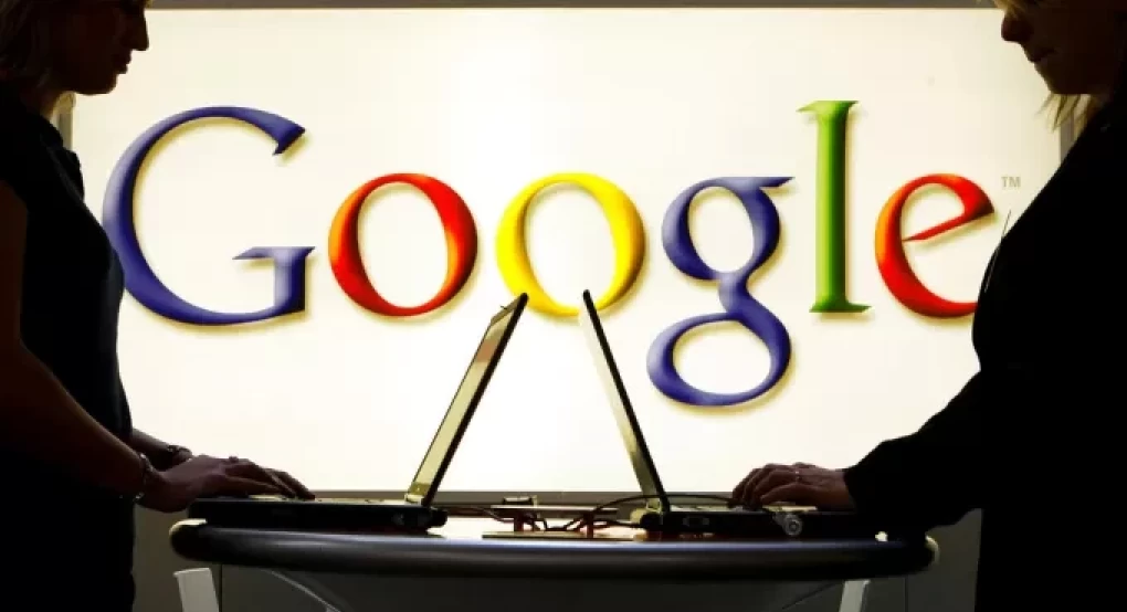 Τελικά μας ακούει η Google; Tι συμβαίνει με τις «ύποπτες» διαφημίσεις Τελικά μας ακούει η Google; Tι συμβαίνει με τις «ύποπτες» διαφημίσεις