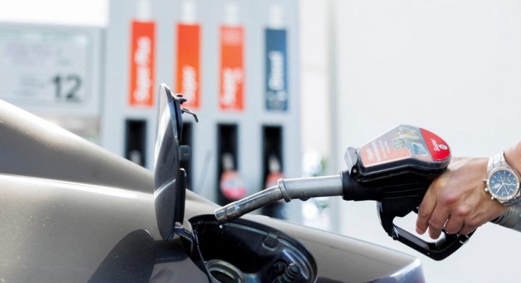 Πετρέλαιο κίνησης: Τέλος στην επιδότηση - Η τιμή του ξεπερνά τη βενζίνη