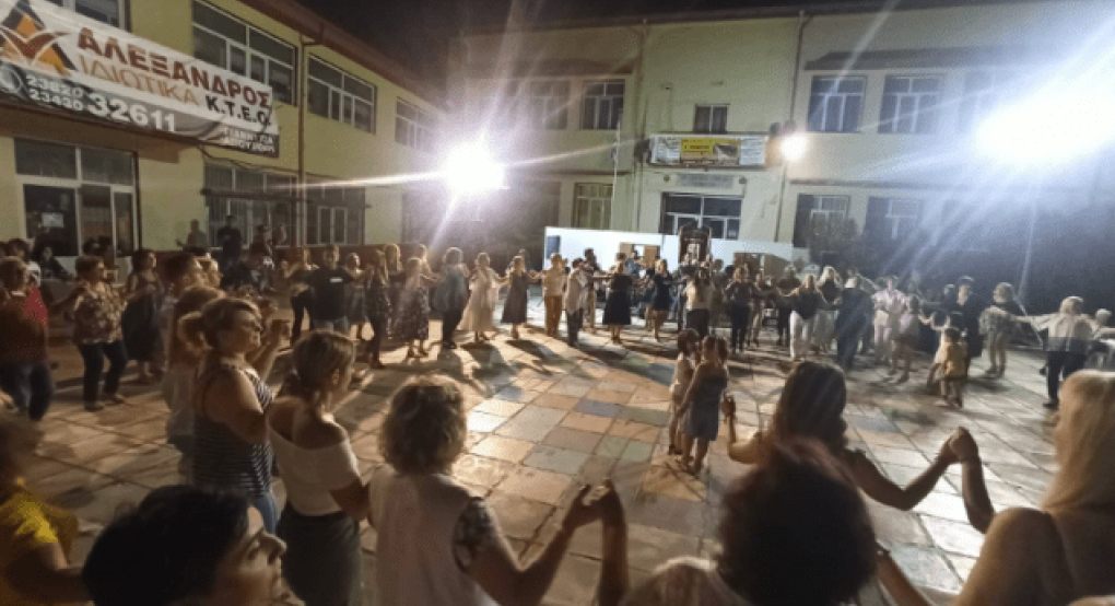 Με αγιασμό την Κυριακή 9 Οκτωβρίου ξεκινούν οι Στραντζαλήδες Πέλλας Με αγιασμό την Κυριακή 9 Οκτωβρίου ξεκινούν οι Στραντζαλήδες Πέλλας