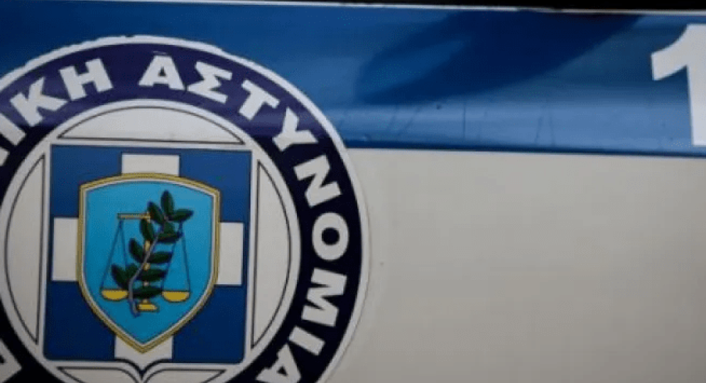 Θα μετέφερε μετανάστες από Βέροια και...έμεινε εκεί αφού συνελήφθη Θα μετέφερε μετανάστες από Βέροια και...έμεινε εκεί αφού συνελήφθη