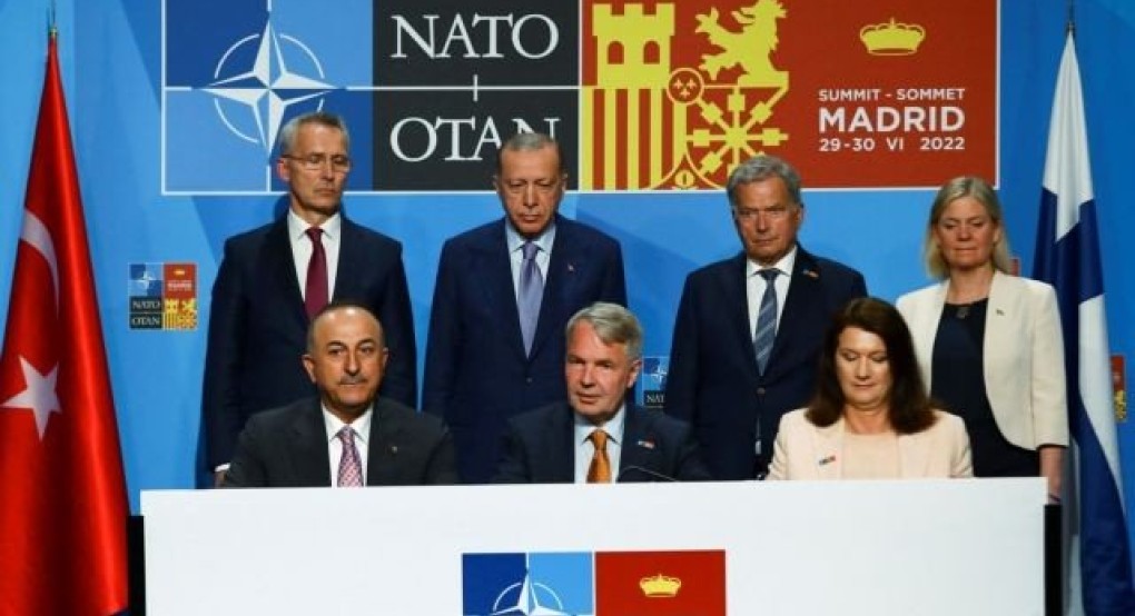 Μπαίνει στο ΝΑΤΟ η Σουηδία και ξεμπλοκάρει τις εξαγωγές όπλων στην Τουρκία