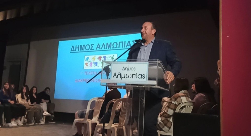 Χρήστος Μπάτσης: Έχουμε αθλητές που διακρίνονται... Είμαστε δίπλα σας