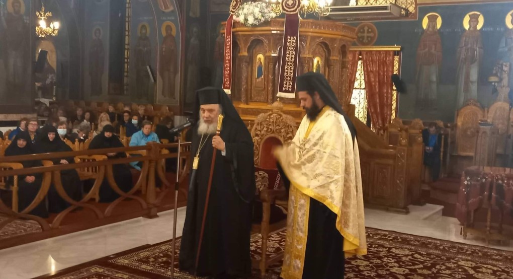 Μητροπολίτης Ιωήλ: Τιμούμε τα λείψανα του Αγίου Καλλινικου, που ευωδιάζουν Μητροπολίτης Ιωήλ: Τιμούμε τα λείψανα του Αγίου Καλλινικου, που ευωδιάζουν